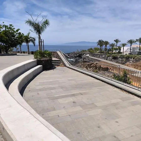 Playa Paraiso 아데제